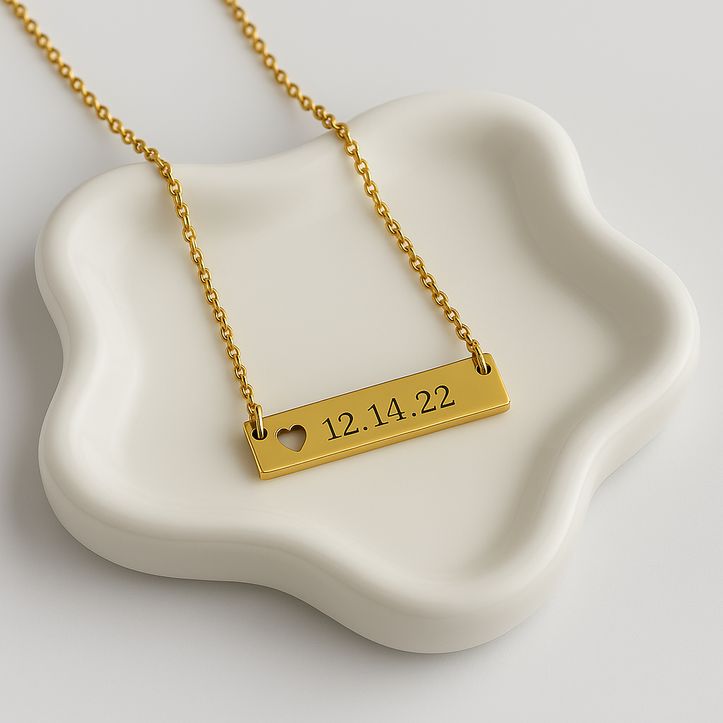 Heartbeat Bar Necklace